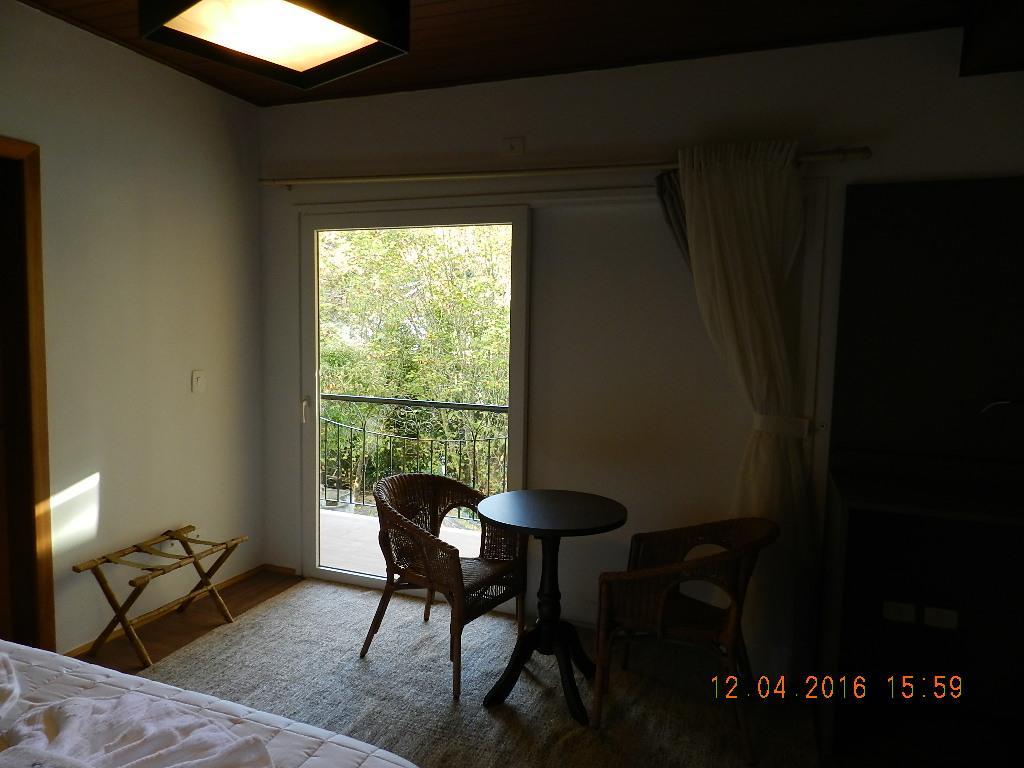 Avec Toi Boutique & 4*